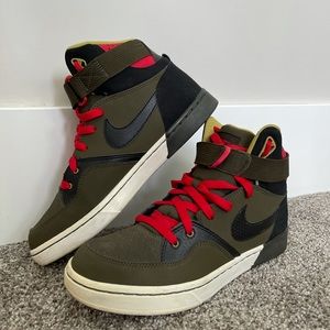 Nike Court Tranxition High Top Sneakers